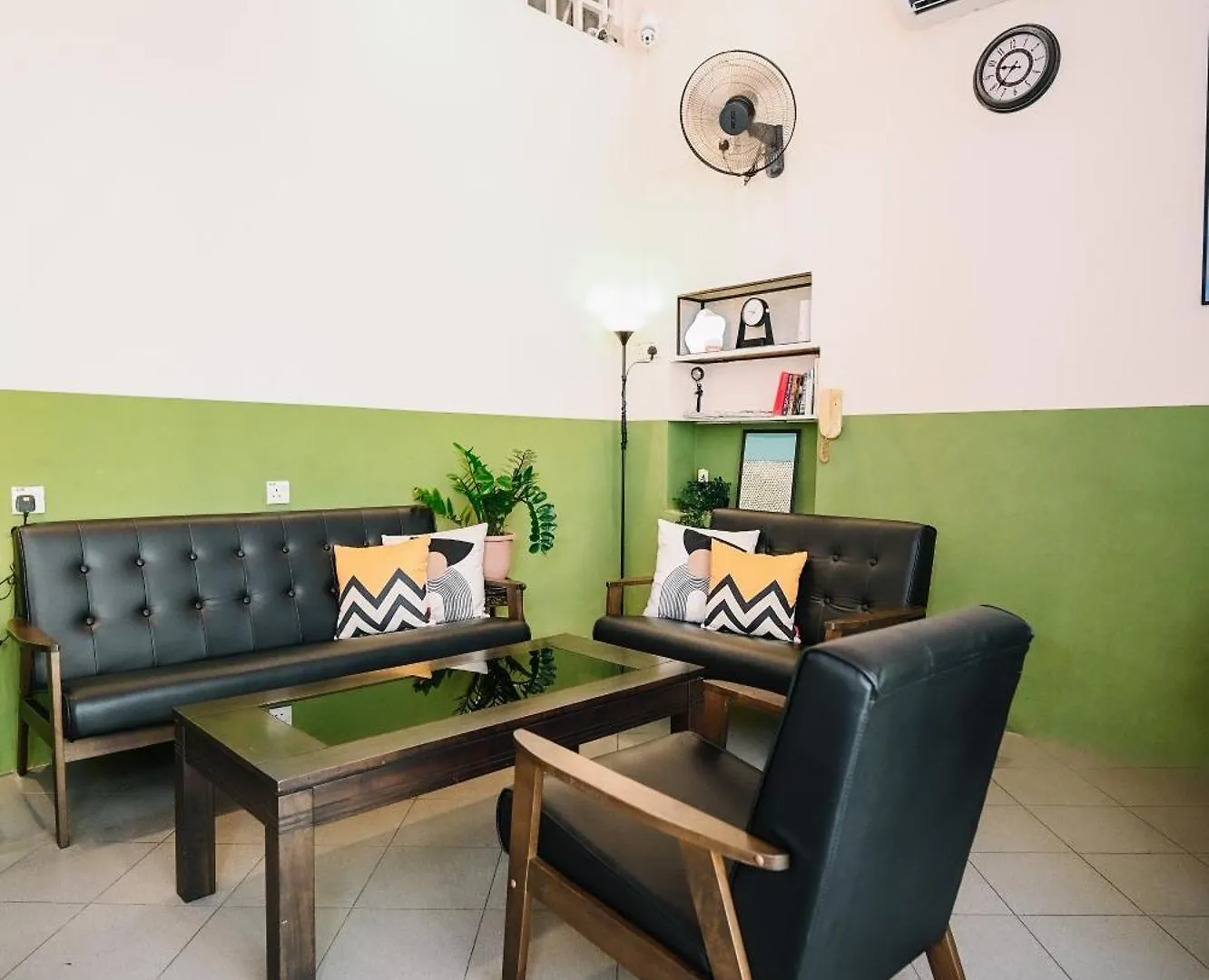 Hotel Swing & Pillows - 75 Chulia St, Georgetown Penang